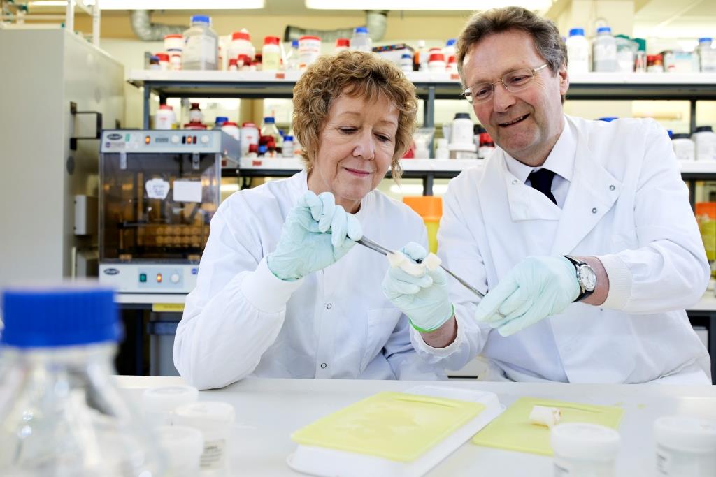 John Fisher and Eileen Ingham shortlisted for an international inventor prize